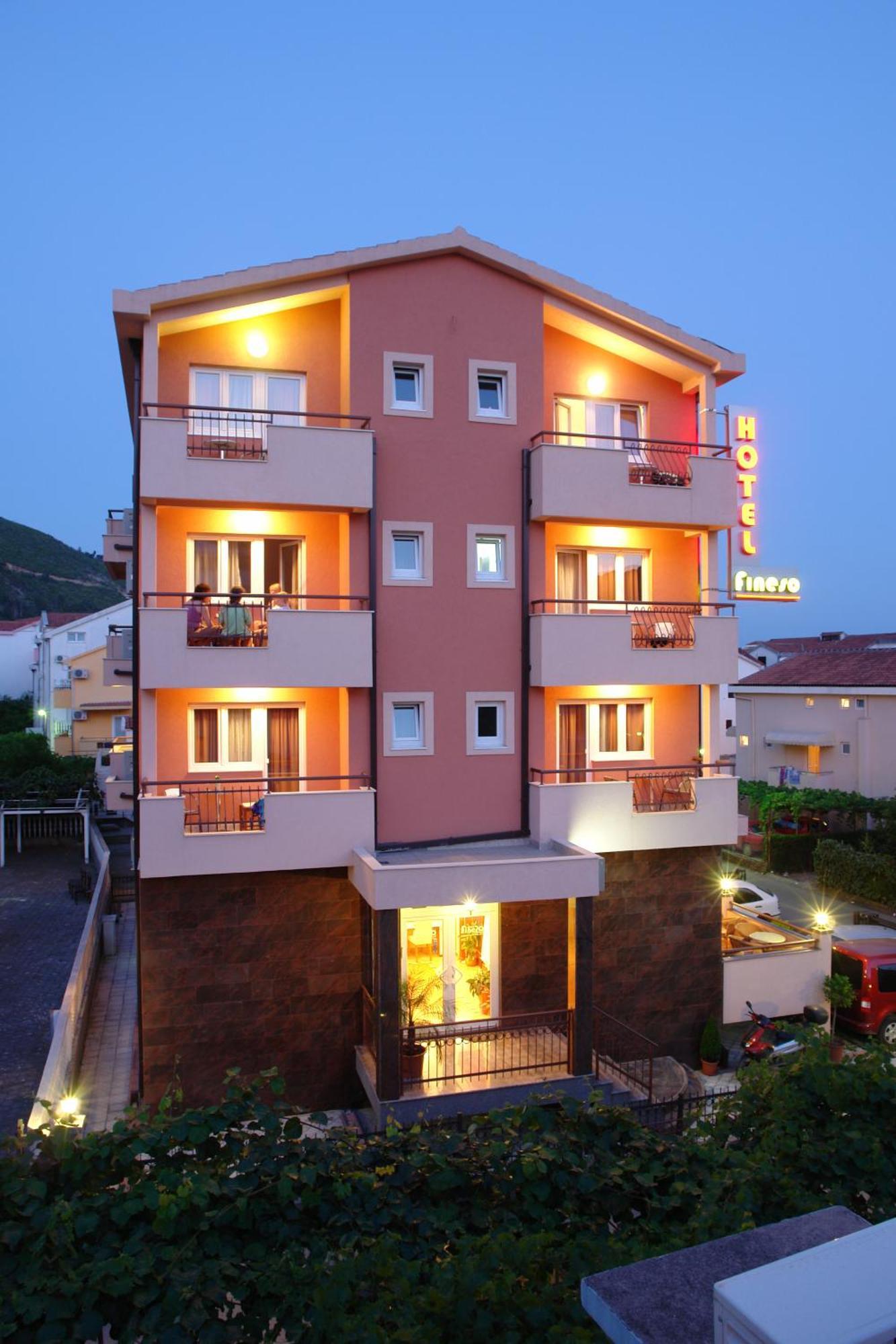 Hotel Fineso Budva Exterior photo