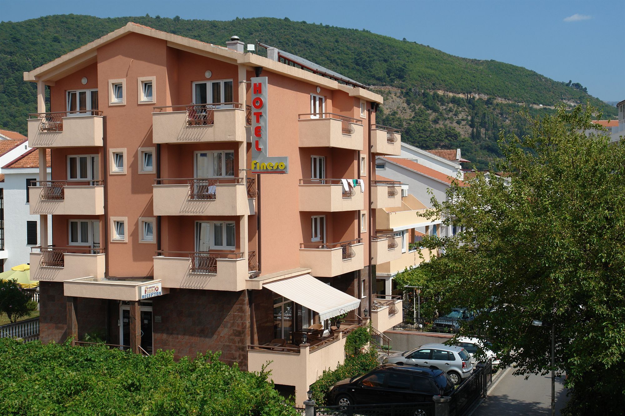 Hotel Fineso Budva Exterior photo